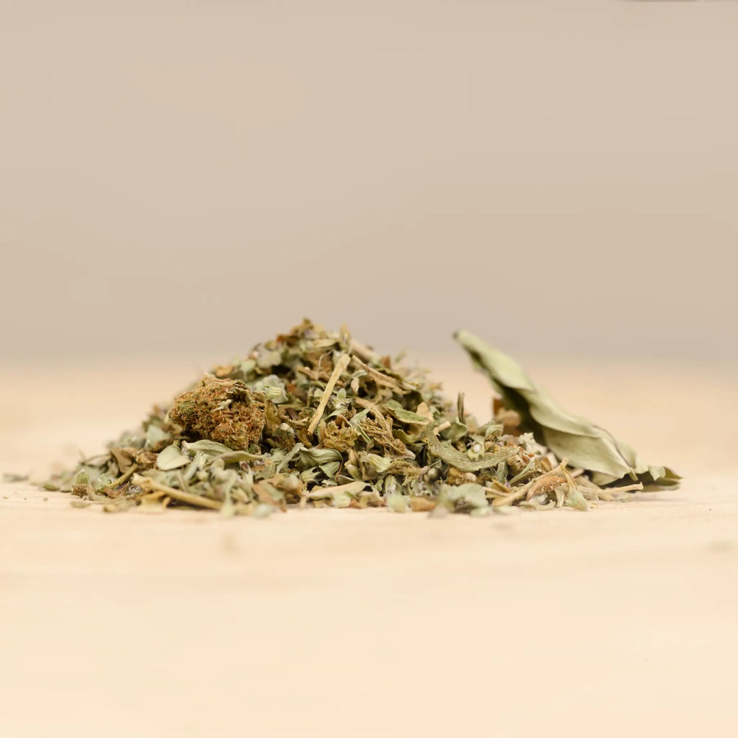 Athéna : Infusion au CBD bio (Amour de Chanvre)