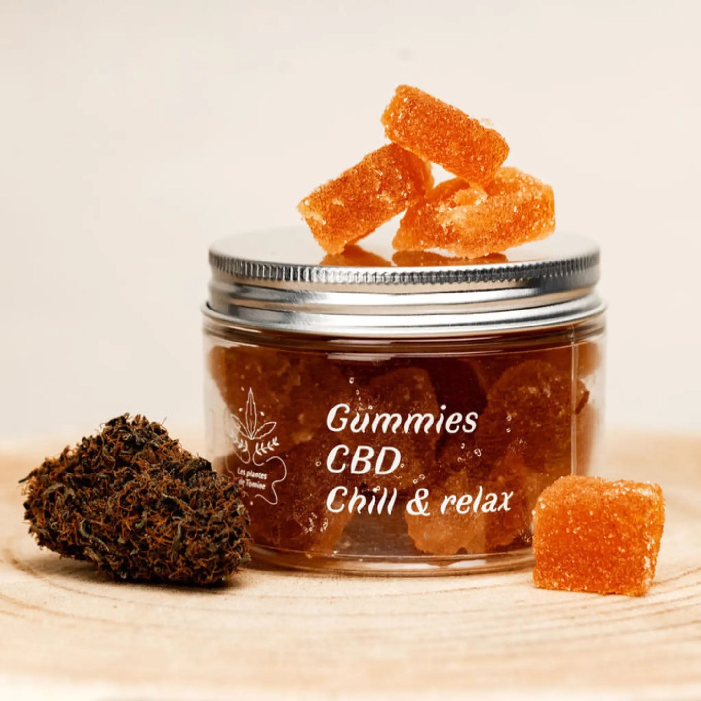 GUMMIES AU CBD BIO - FABRICATION ARTISANALE FRANÇAISE les plantes de tomine