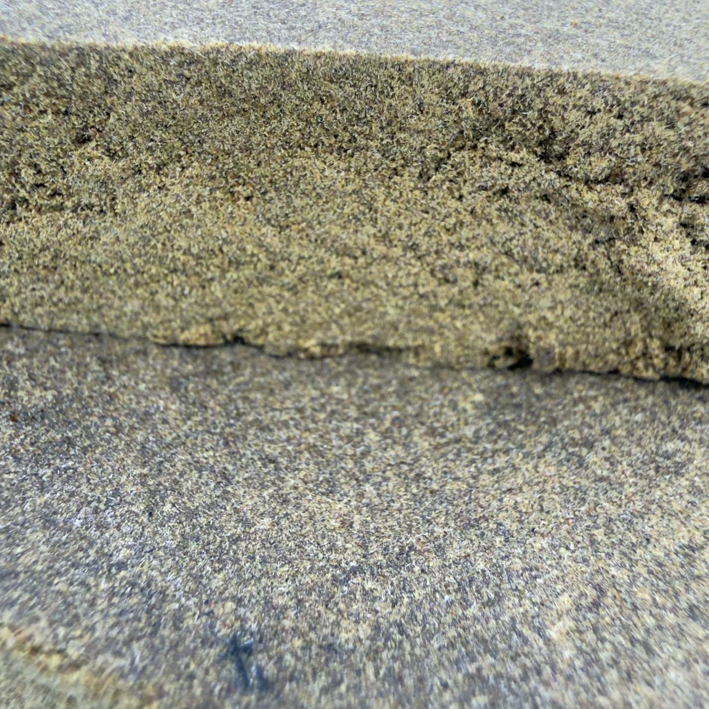 BANANA DAIQUIRI - RÉSINE DE CBD (STATIC DRY SIFT)